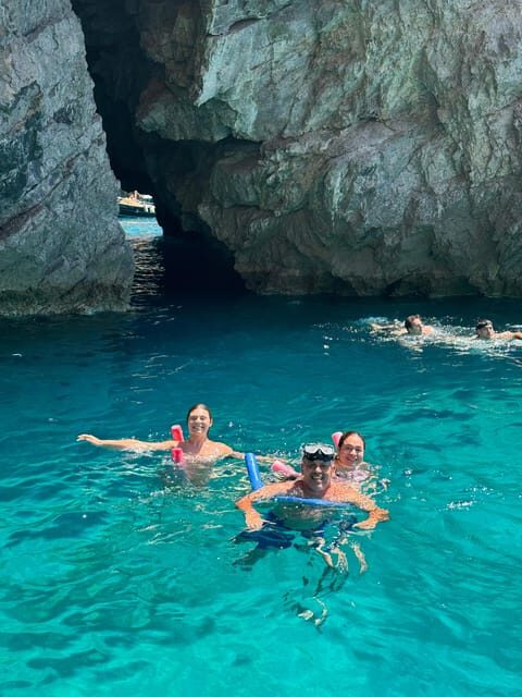 Capri: 2-hour boat tour of the caves and stacks - The guide and crew vibe: why it matters on a short tour