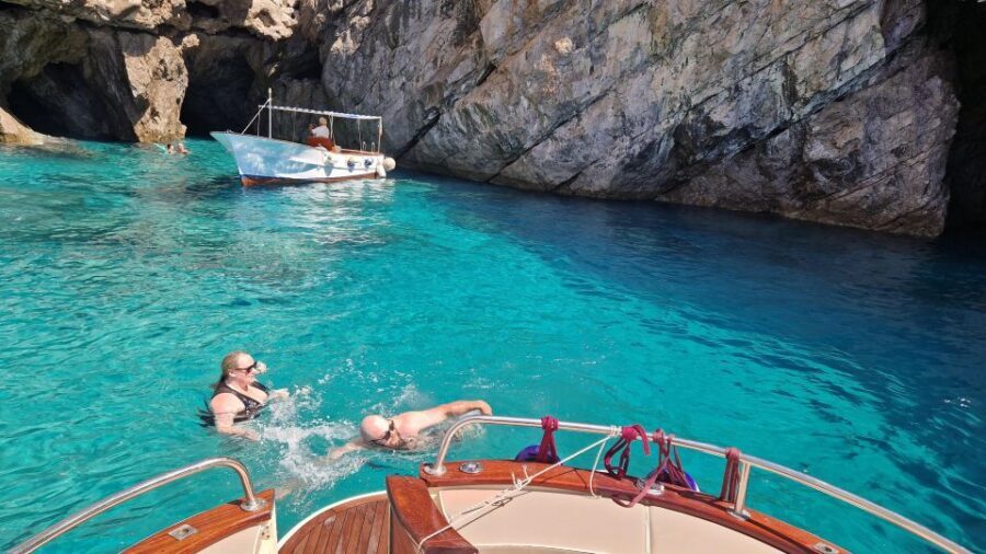 Capri : 2 Hours Private Boat from Capri - Swimming and Snorkeling at Grotta Bianca and Green Grotto