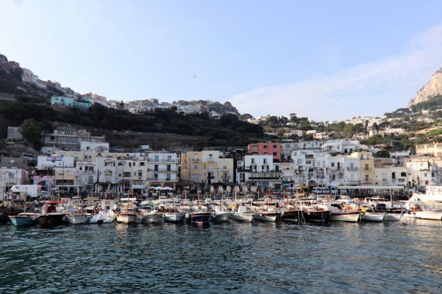 Capri and Anacapri tour: Faraglioni and Caves from Sorrento - FAQ