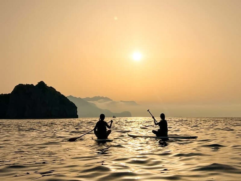 Capri: Caves and Beaches Paddle Board Tour. Photos included - Via Krupp Paddling: Rocky Coast Views at a Slower Pace
