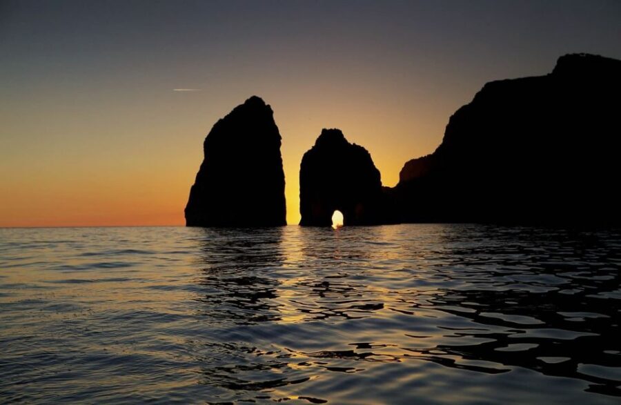 Capri: Day & Night Boat Tour - Why the late-afternoon timing feels calmer