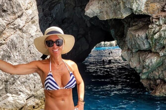 Capri enjoy the Dolce Vita by boat for 4 unforgettable hours! - Who this tour is best for