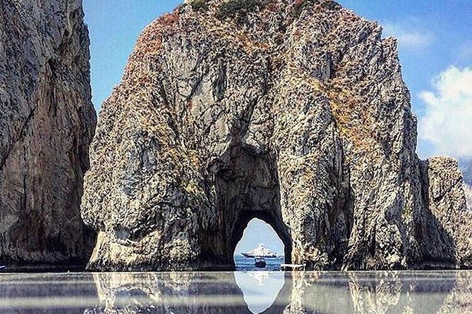 Capri Luxury Private Boat Tour from Capri or Napoli - Key things to know before you book