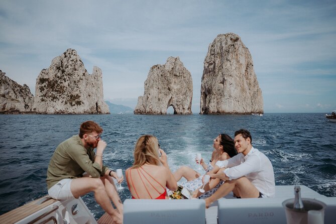 Capri Luxury Private Boat Tour from Capri or Napoli - Island time on Capri: sailing, swimming, and a pre-booked sea-side lunch