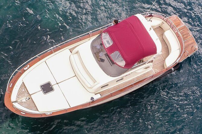 Capri-Positano Private Boat Tour from Sorrento,Positano or Capri - Price and Logistics: What the $601+ Covers—and What Adds Up