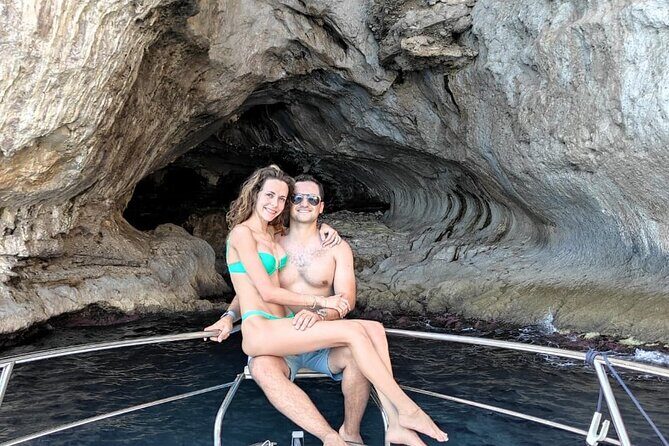 Capri Premium Private Boat Tour + City Visit - Porto Turistico di Capri: how to use your 4 hours well