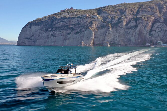 Capri Private all inclusive Boat Tour with City Exploration - Blue Grotto: what’s included and what you must plan for