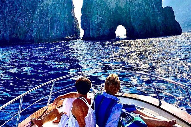 Capri Private Boat Tour from Positano or Praiano - Your 8:30 am start: a private day that moves at your pace