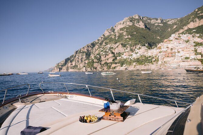 Capri Private Boat Tour From Praiano, Positano or Amalfi - Snacks, drinks, and what’s actually included