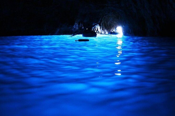 Capri Private Boat Tour from Sorrento, Positano or Naples - Yacht Klase 50 - Onboard Comfort: Snacks, Drinks, Snorkeling Gear, and Easy Pacing