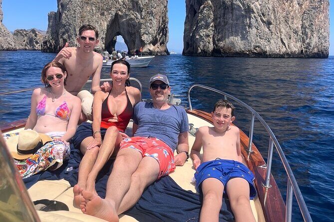 Capri Private Boat Tour from Sorrento - Premium 28ft Boat - Private 28ft Boat From Sorrento: What You’re Really Paying For