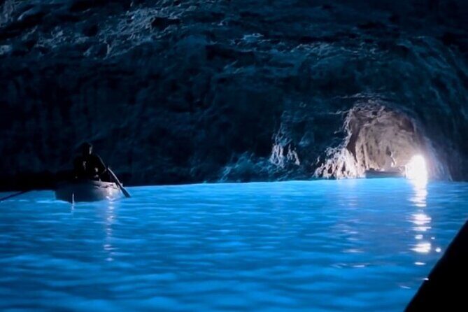 Capri Private Boat Tour with Spritz included - Red and White Grotto Stops: How to Make the Most of the Swim Time