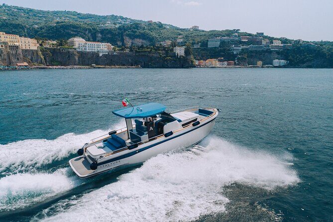 Capri Private Luxury Boat Tour from Sorrento, Positano, or Amalfi - Piazzetta di Capri: Time to Walk, Shop, and Feel the Island Rhythm
