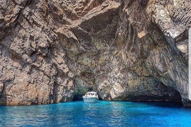 Capri Small-Group Boat Day Tour from Sorrento - Marina Piccola: 4 Hours of Island Time (and a Caprese Lunch)