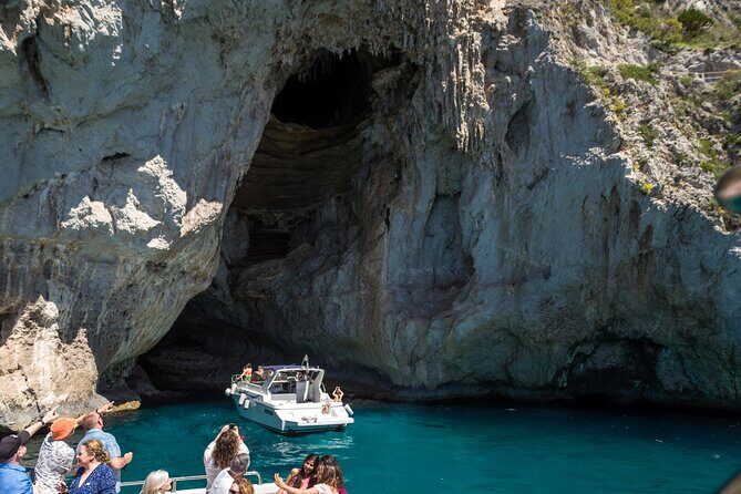 Capri Tour from Pompeii, Vico Equense & Castellammare di Stabia - Pickup, meeting points, and avoiding the day-one confusion