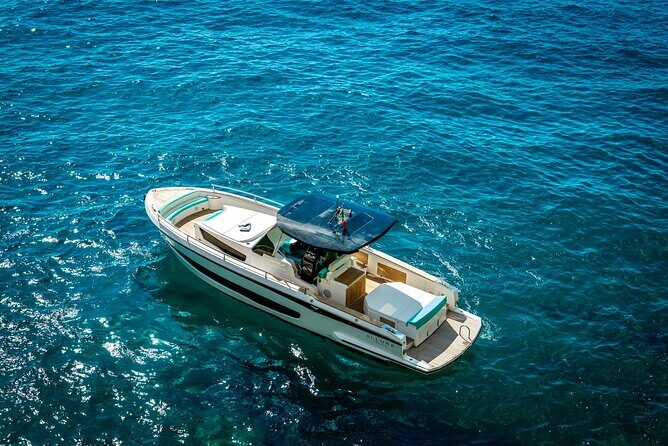 Capri, Your Way: A Tailored Full-Day Private Boat Tour - Blue Grotto: the small-boat ride and the cash-only ticket reminder