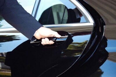 Car Private Transfer from Naples airport, train station to Sorrento (1-3 Pax) - The Mercedes minivan ride: comfort, speed, and that Sorrento drive