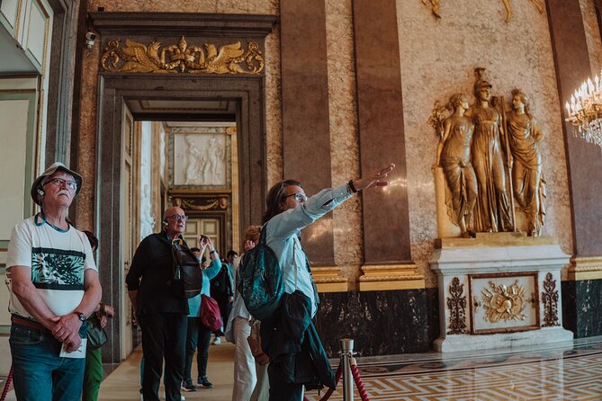 Caserta Royal Palace small group tour - English guidance and the headset setup