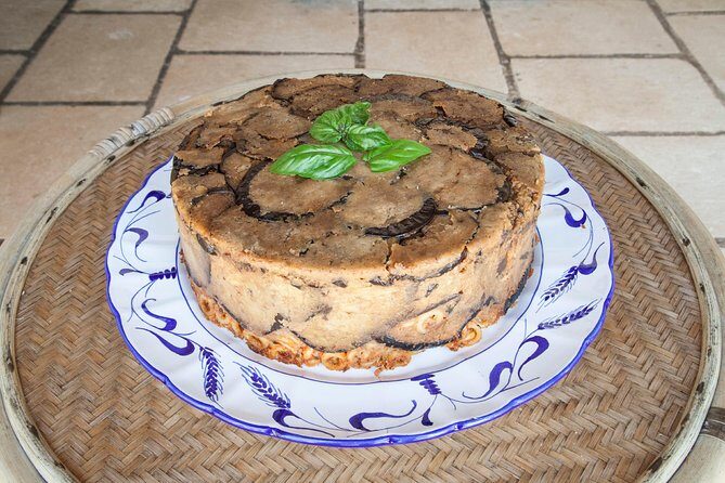 Cesarine: Small Group Pasta and Tiramisu Class in Sorrento - Logistics that matter in Sorrento: meeting point and timing