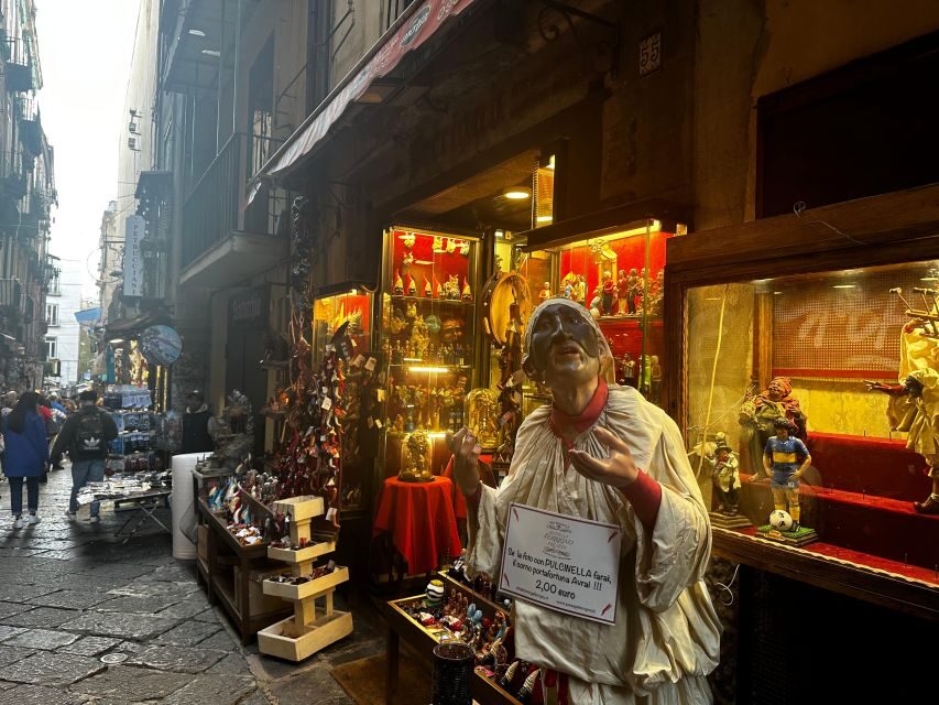 Chocolate and Pastry tasting tour in Napoli Old Town - Price and Value: What $63 Buys in 100 Minutes