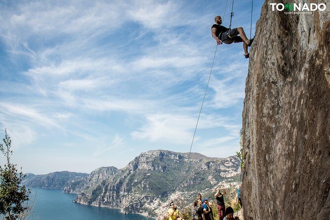 Climbing Experience - The path of the Gods - Meeting at Bomerano: a straightforward start in the Positano orbit