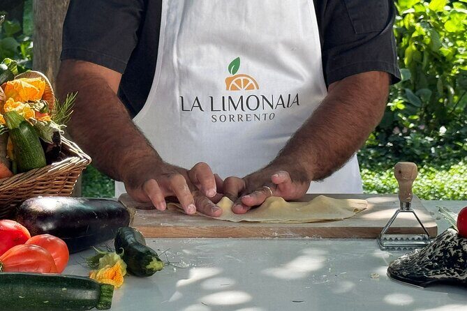 Cook and Eat in a Citrus Grove in Sorrento - Price, Small Group Size, and When It Feels Like a Private Lesson