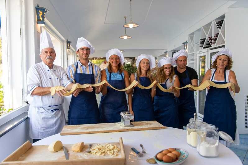Cooking class: How to make Ravioli, Tagliatelle & Tiramisù! - Key moments to look forward to