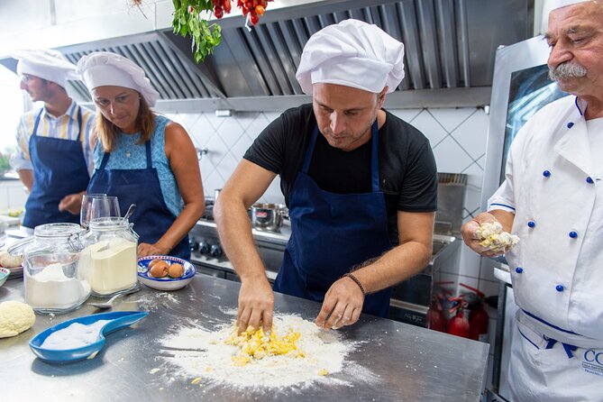Cooking class: Pasta & Tiramisù with lunch in Amalfi Coast! - Stop 1 in Praiano: the kitchen time that teaches real technique