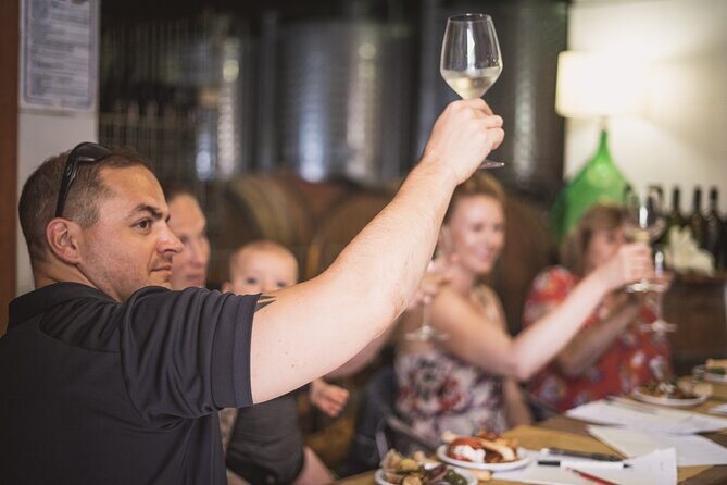 Cortecorbo Irpinia-wines: tour of the vineyards- Cooking class- wine tasting - Cantina tour with barrel-age tastings: where wine becomes a decision