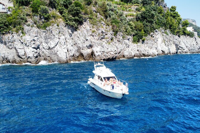 Day in Private Boat with Skipper from Salerno to Positano - The smallest town in Europe stop: why “tiny” is worth it