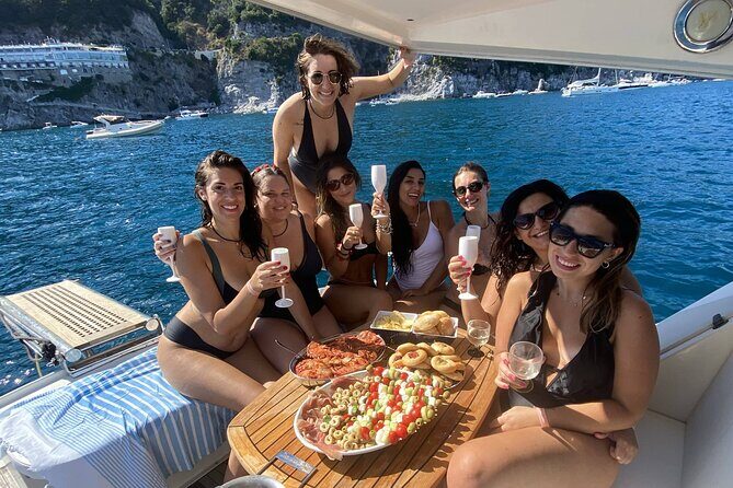 Day in Private Boat with Skipper from Salerno to Positano - Amalfi for about an hour: enough time to feel the town, not enough to get lost