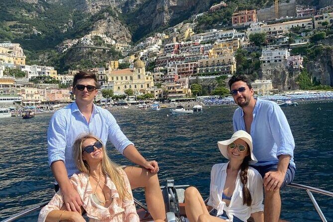 Day on a private boat on the Amalfi Coast - Where you meet, and why boarding feels smooth