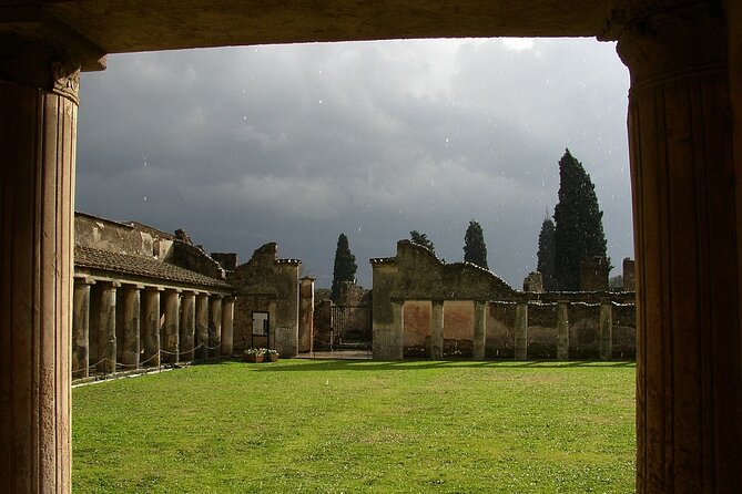 Day Trip to Capri, Sorrento and Pompeii from Rome - Sorrento stop: a real break before Pompeii