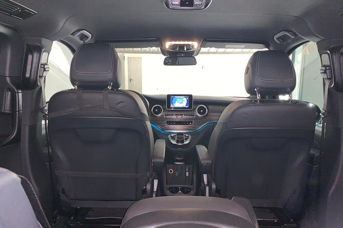 Deluxe private transfer NAPLES Train Station to SORRENTO or vv - Naples Train Station to Sorrento: the value of a true private ride