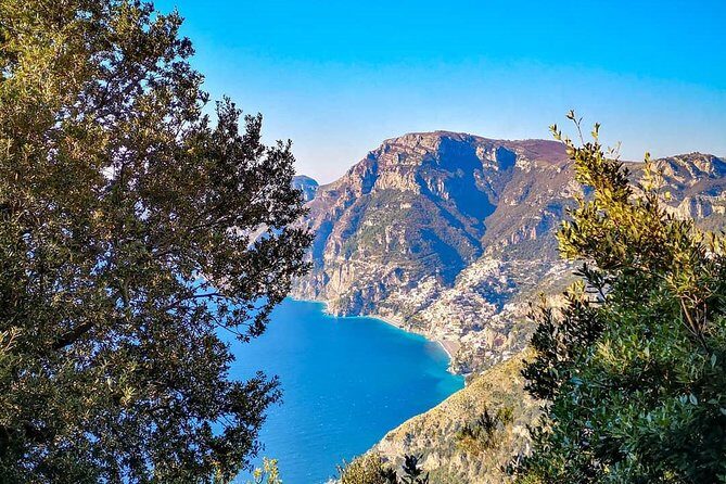 Discover "Path of theGods" private hiking tour from Amalfi Positano Sorrento - Timing, weather, and smart packing for a cliff trail