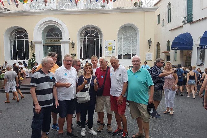 Discovering Capri in one day - Capri town on foot: how to use your two hours without burning it