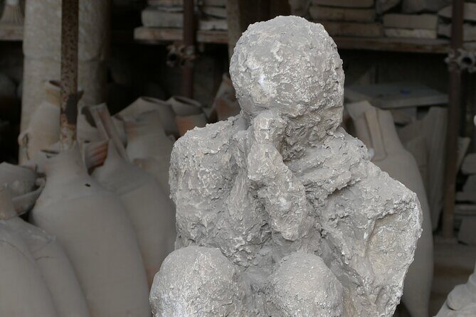 DISCOVERING POMPEII - VIP tour/Small group - Who should book this VIP Pompeii tour?
