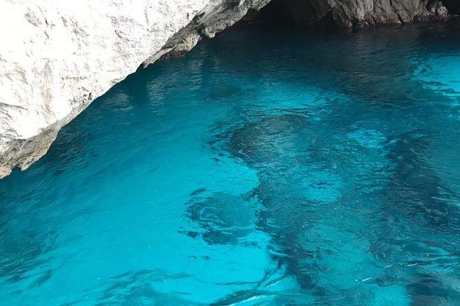 Discovery Capri Island by Boat from Capri - Natural Arch (and the “elephant” moment): quick wonder, then right back on the move
