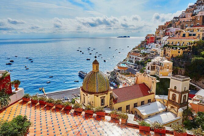 Easy and Fast transfers From Positano to Napoli or Viceversa - Comfort Details That Matter on the Coast