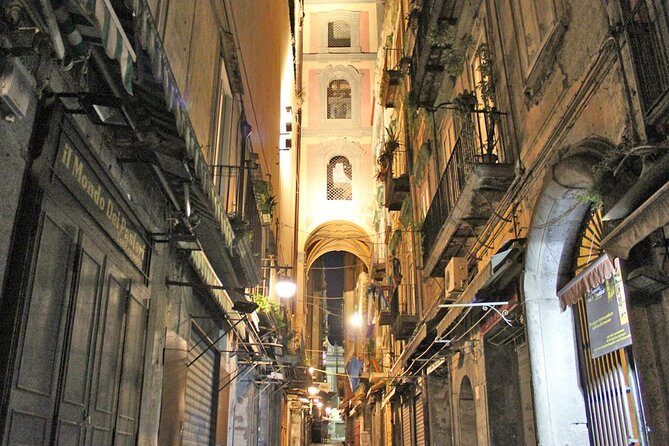 Evening Flavors of Naples: Private Food Tour and Wine Tasting - Wine tasting and alcoholic drinks: included, but keep expectations flexible