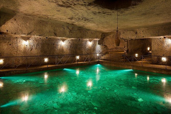 Exciting private tour of the Royal Palace and Bourbon Gallery - Galleria Borbonica: the Bourbon Tunnel raft ride and underground canal