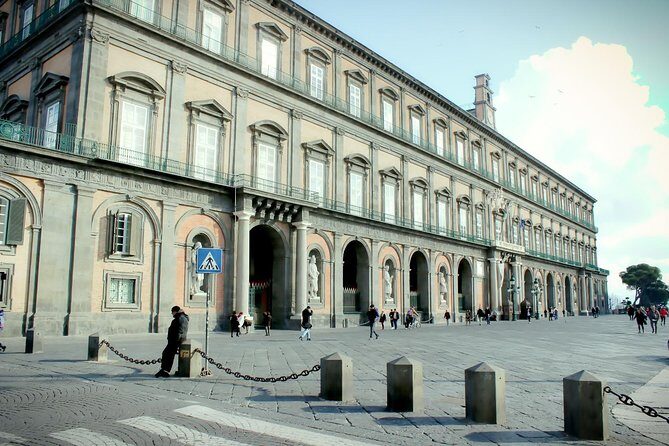 Exciting private tour of the Royal Palace and Bourbon Gallery - Lungomare Caracciolo: sea-front strolling with Castel dell’Ovo nearby