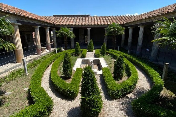 Exclusive tour in Sorrento and Pompeii with transport and tickets - Casa del Menandro: Inside a Decorated Domus