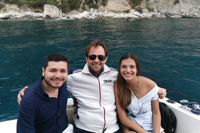 Excursion to Capri by shared boat departure from Sorrento - Who should book this Capri excursion