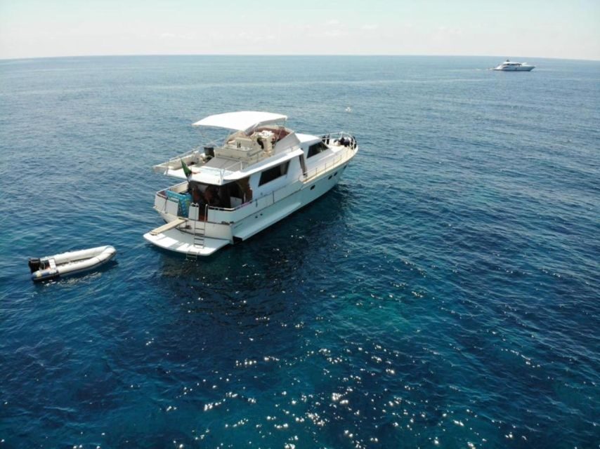 Experience Luxury at sea: Rent your yacht - On-Board Comfort: Water Toys, Sun Pads, and Attentive Service