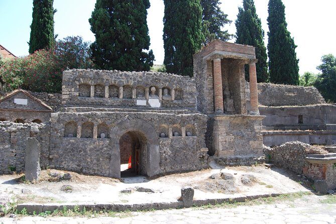 Explore Pompei Ruins with your Private Archaeologist - Picking a time: morning energy vs. your full-day plan
