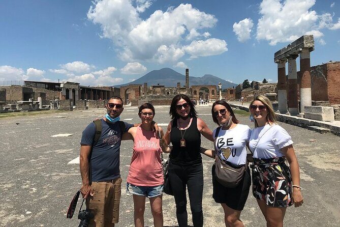 Explore Pompeii: 2-Hour Guided Walking Tour with Included Ticket - Skipping the Ticket Line at Pompeii’s Entrance