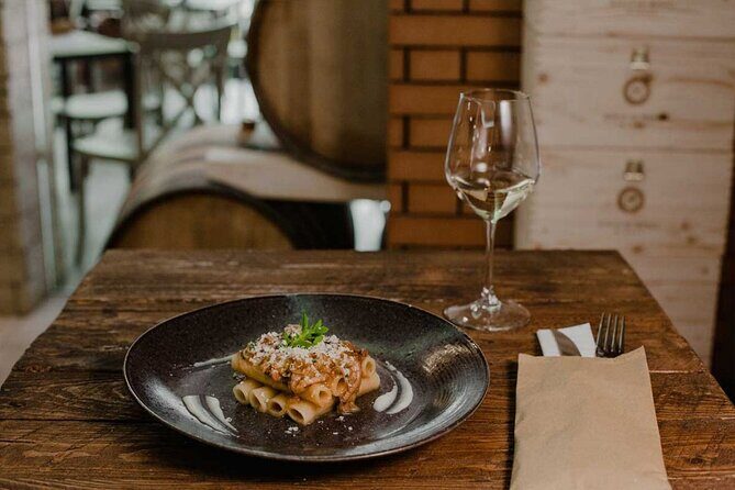 Farm-to-Table Experience: Olive Oil, Garden Tour & Nonna’s Lunch - Key highlights to look for