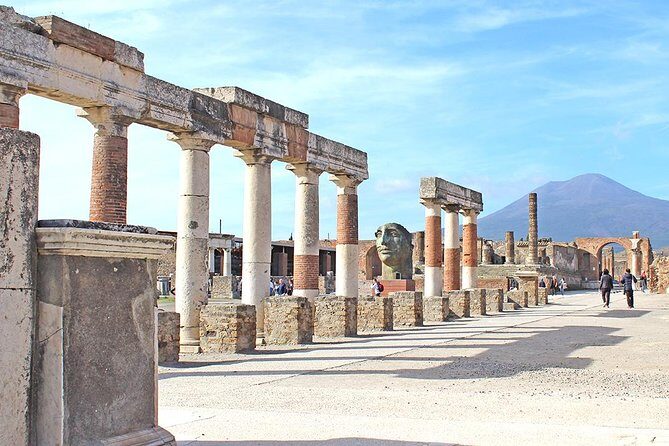 Fast Access Exclusive Private Ancient Pompeii Half Day Tour with Local Guide - Key highlights that make this tour work