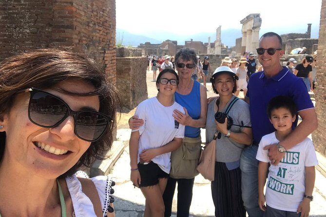 Fast Access Exclusive Private Ancient Pompeii Half Day Tour with Local Guide - Teatro Grande: Rome’s entertainment in a 5,000-seat shell